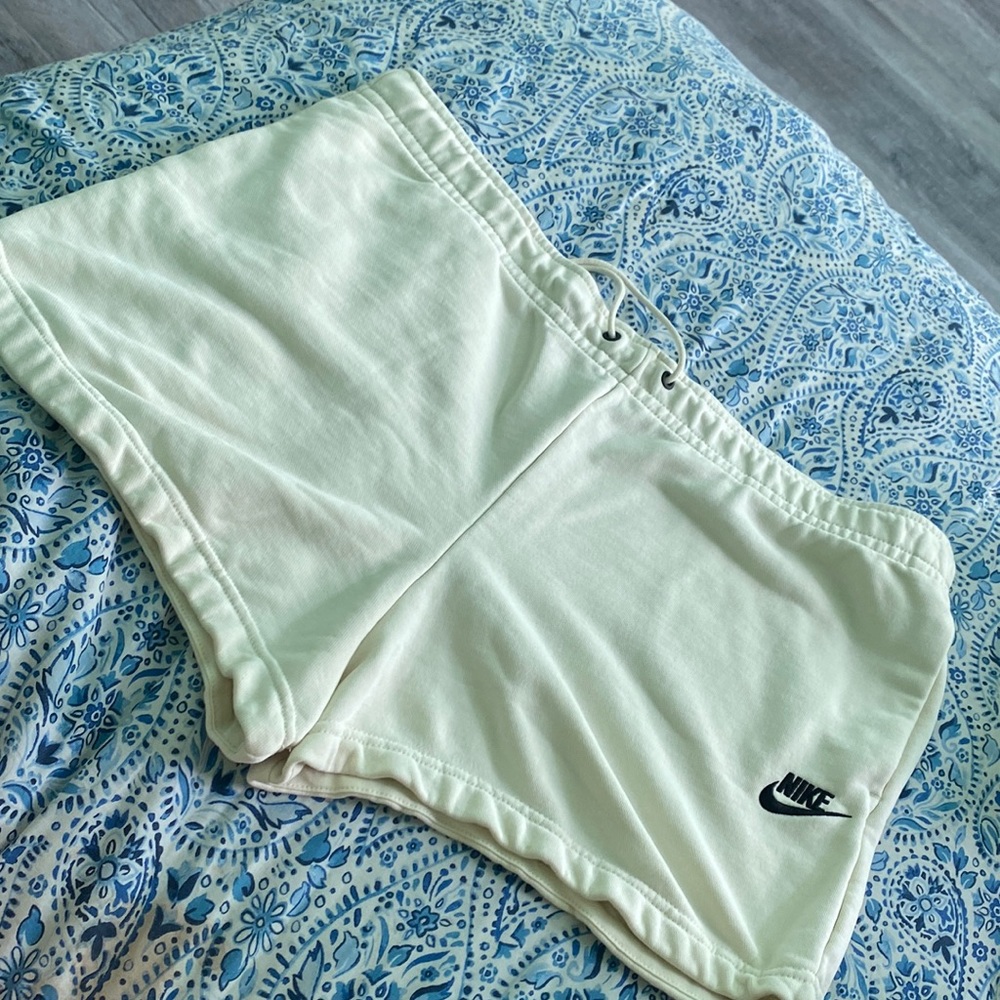 Nike Drawstring Shorts Womens XL